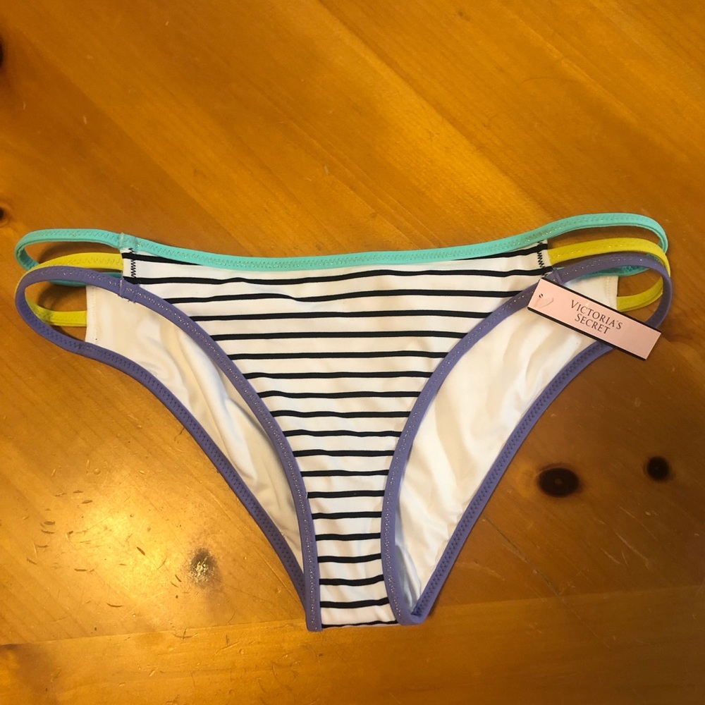 Victoria’s Secret Bikini bottom